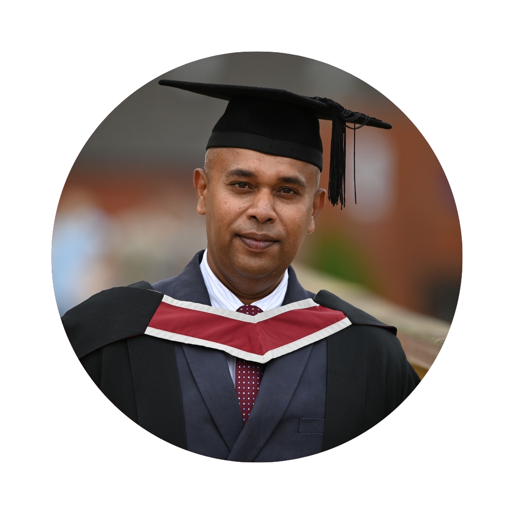 Red Gradient Profile Photo Instagram Post 4 1